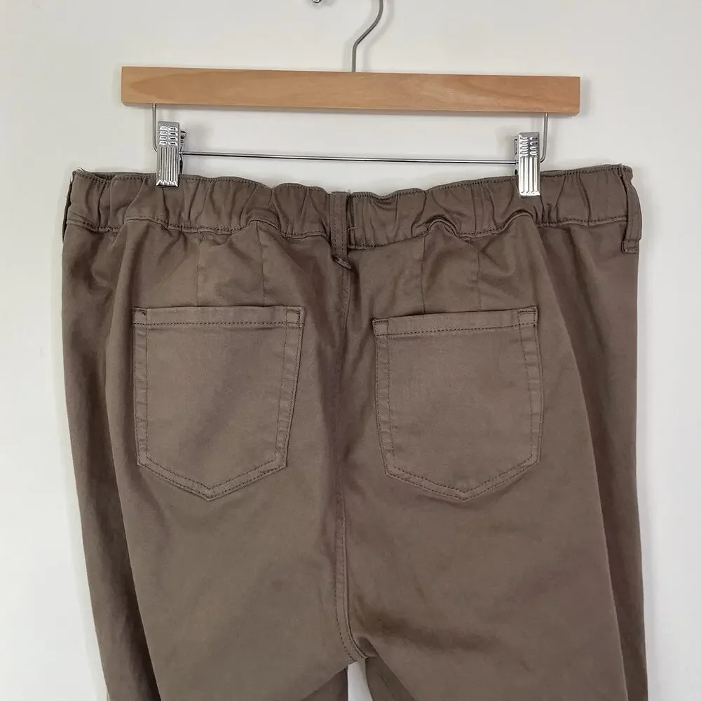 Torrid‎ Weekend Boyfriend Straight Mid Rise Pants Pull On Morel Brown 12 Tall 0T - Picture 7 of 13